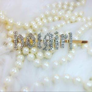 Hot girl hair pin
